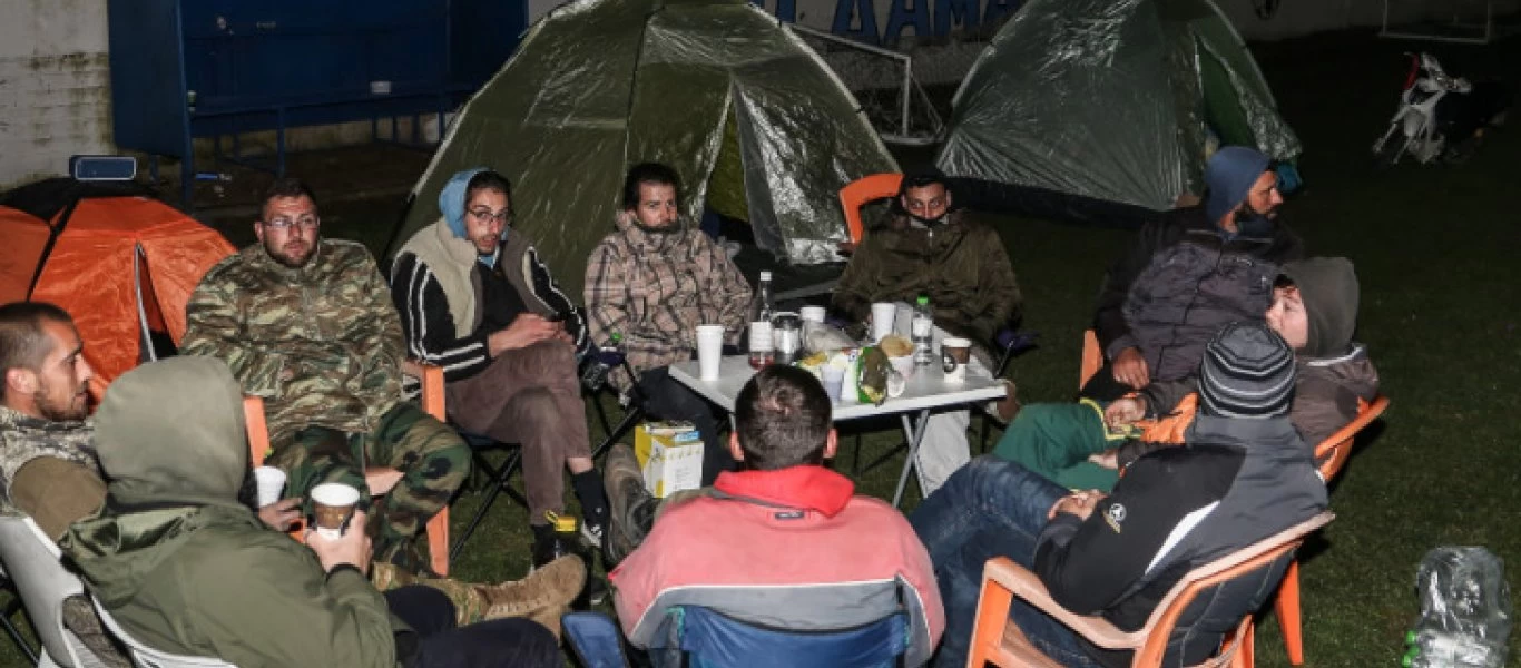 Ο Περιφερειάρχης Θεσσαλίας ζητά να μην ισχύσουν τα μέτρα για τον κορωνοϊό λόγω του σεισμού